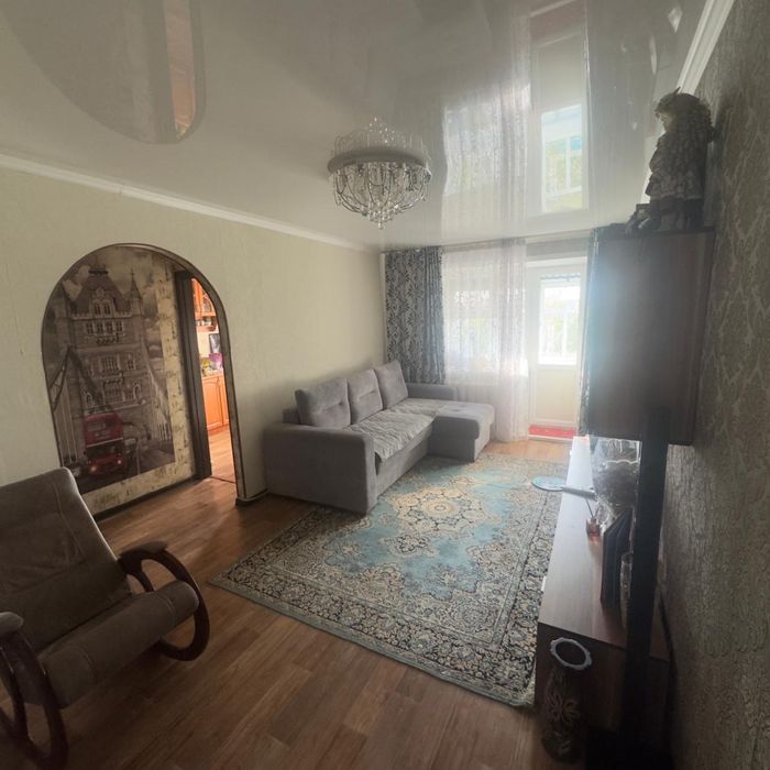 3ком квартира, р-он Уют, дом кирпич