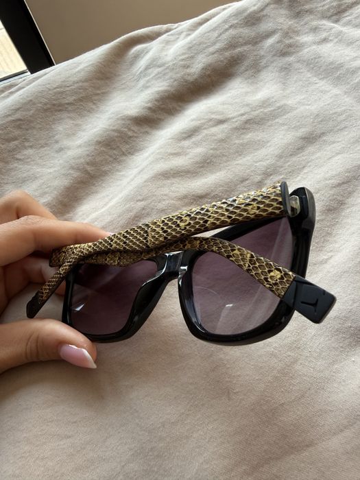 Furla очила с кожа на рамката