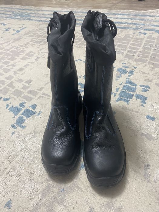 Продам новый герзовый сапоги