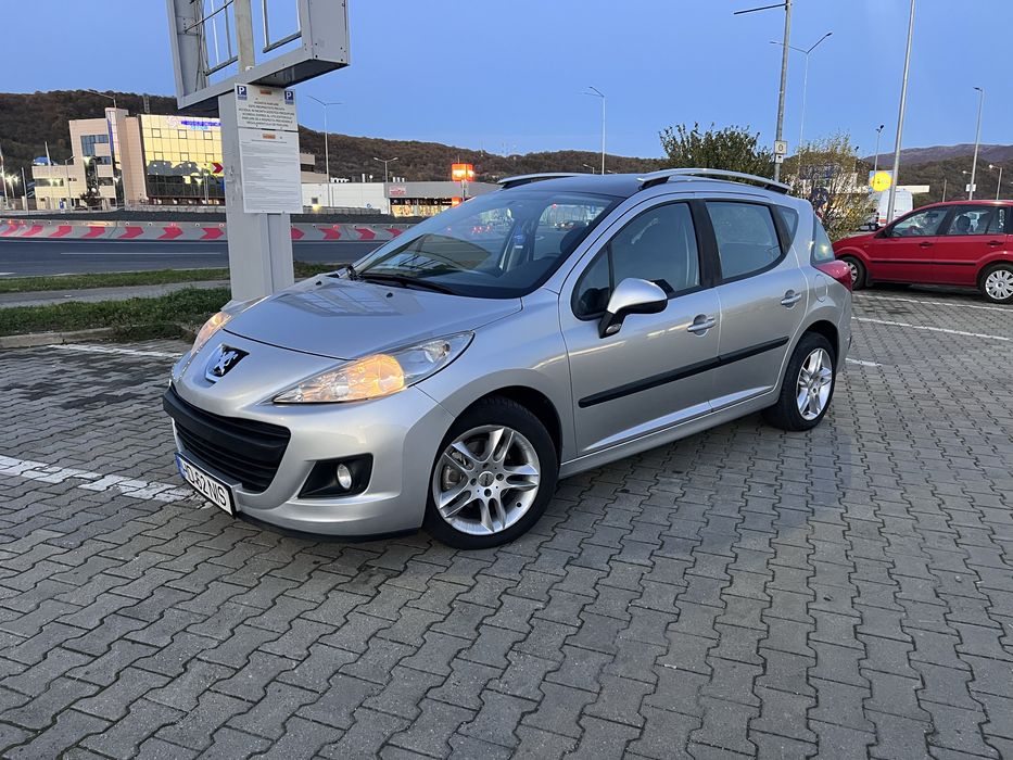 Peugeot 207 Sw-Panoramic