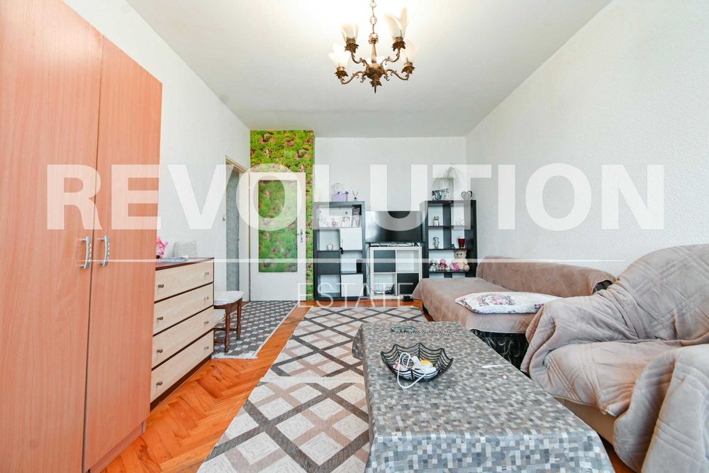 Едностаен апартамент в ж.к. Люлин 7