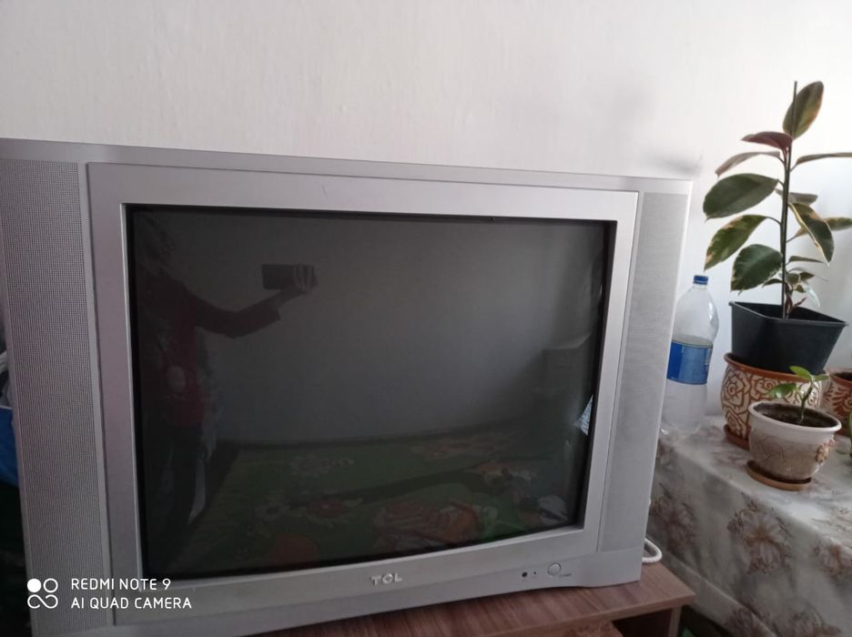 Продаю телевизор