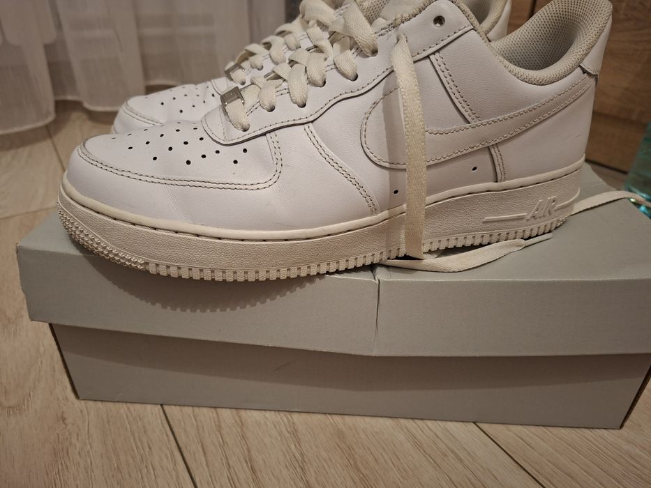 Adidasi Nike Air Force 1