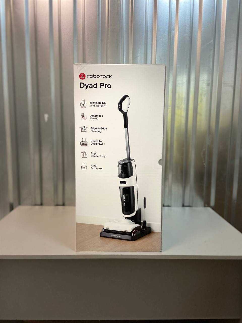Продаю новые моющие вертикальные пылесосы ROBOROCK DYAD PRO