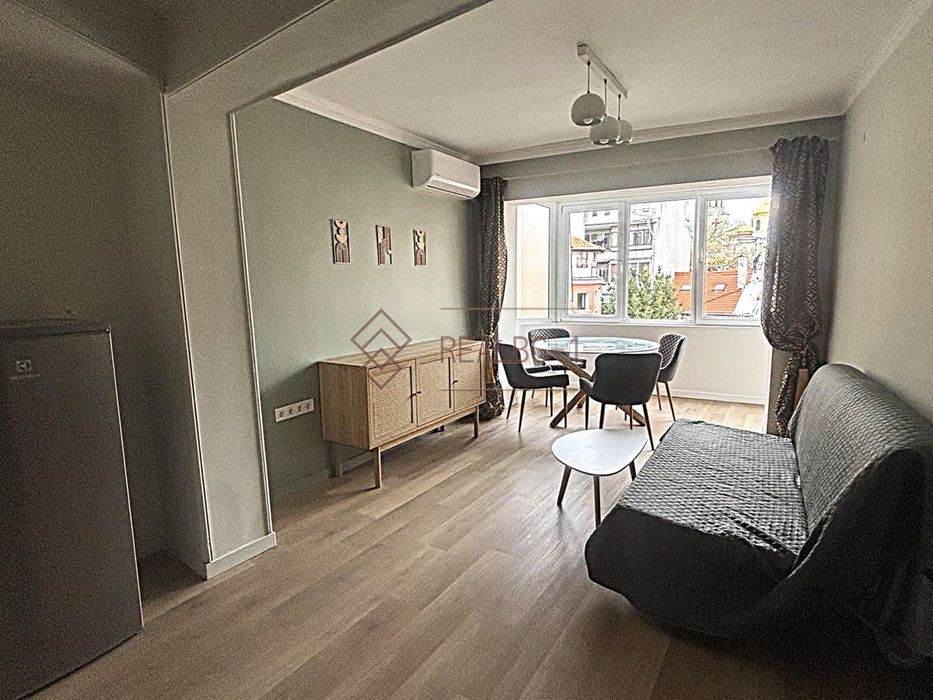 Дава се под наем Двустаен апартамент в Варна, Операта - 70 кв.м за 600 € - Снимка #2