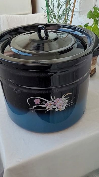 Кастрюля эмалированная 20 литров