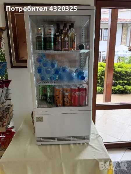 Хладилна витрина