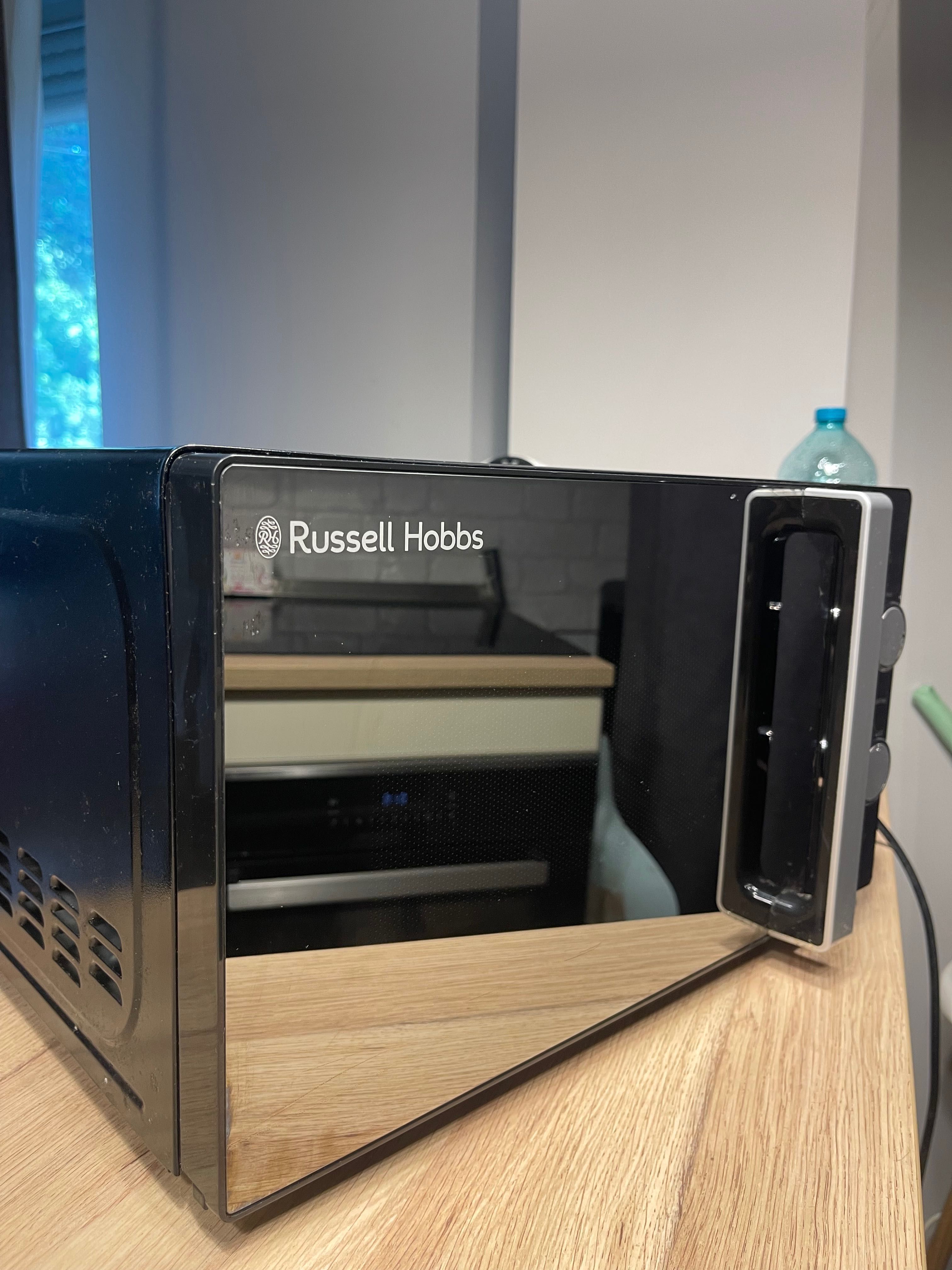 cuptor cu microunde russel hobs