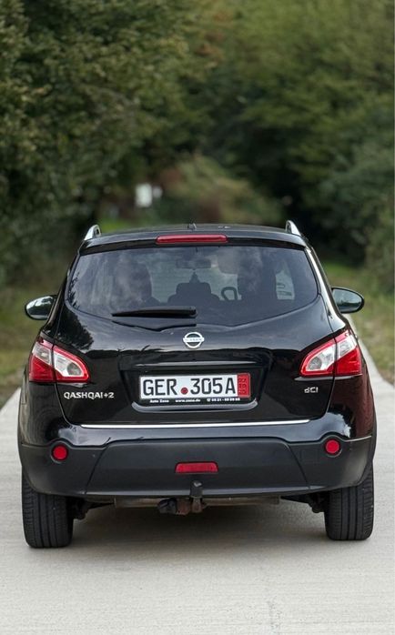 Nissan Qashqai +2 panoramic navi pilot automat