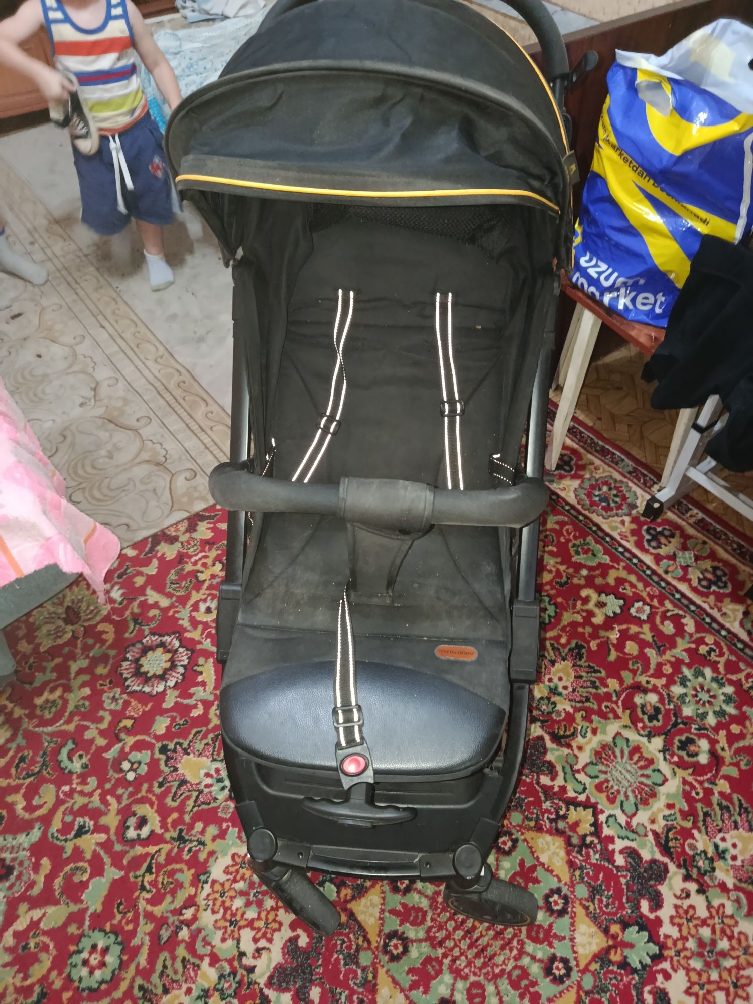 Продается коляска чемодан