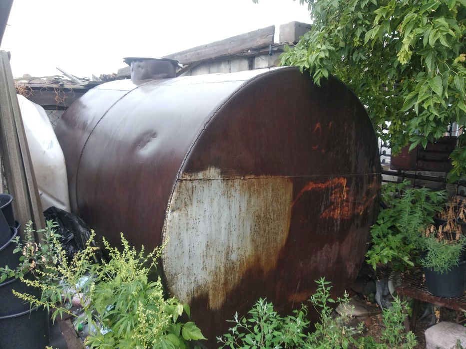 Продам бочку недорого