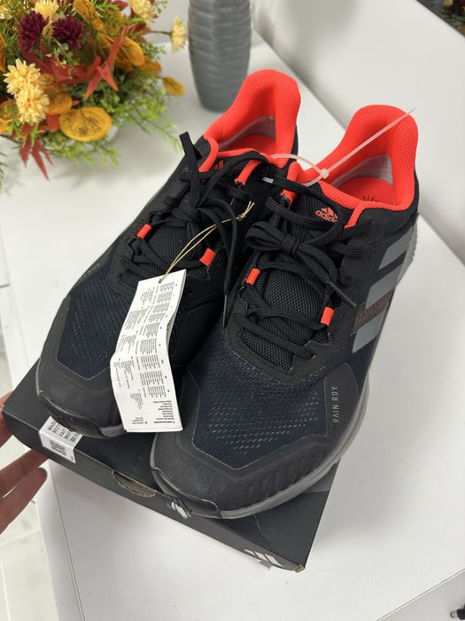Adidasi Drumetie Terrex RainRdy 44.5 ( adidasi drumetie , alergare )