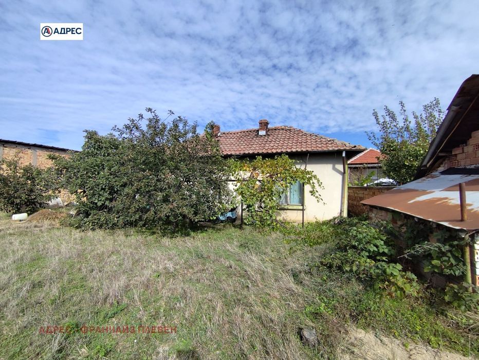 Продава се Къща в с. Ясен, Област Плевен - 120 кв.м за 959 €/кв.м - Снимка #2