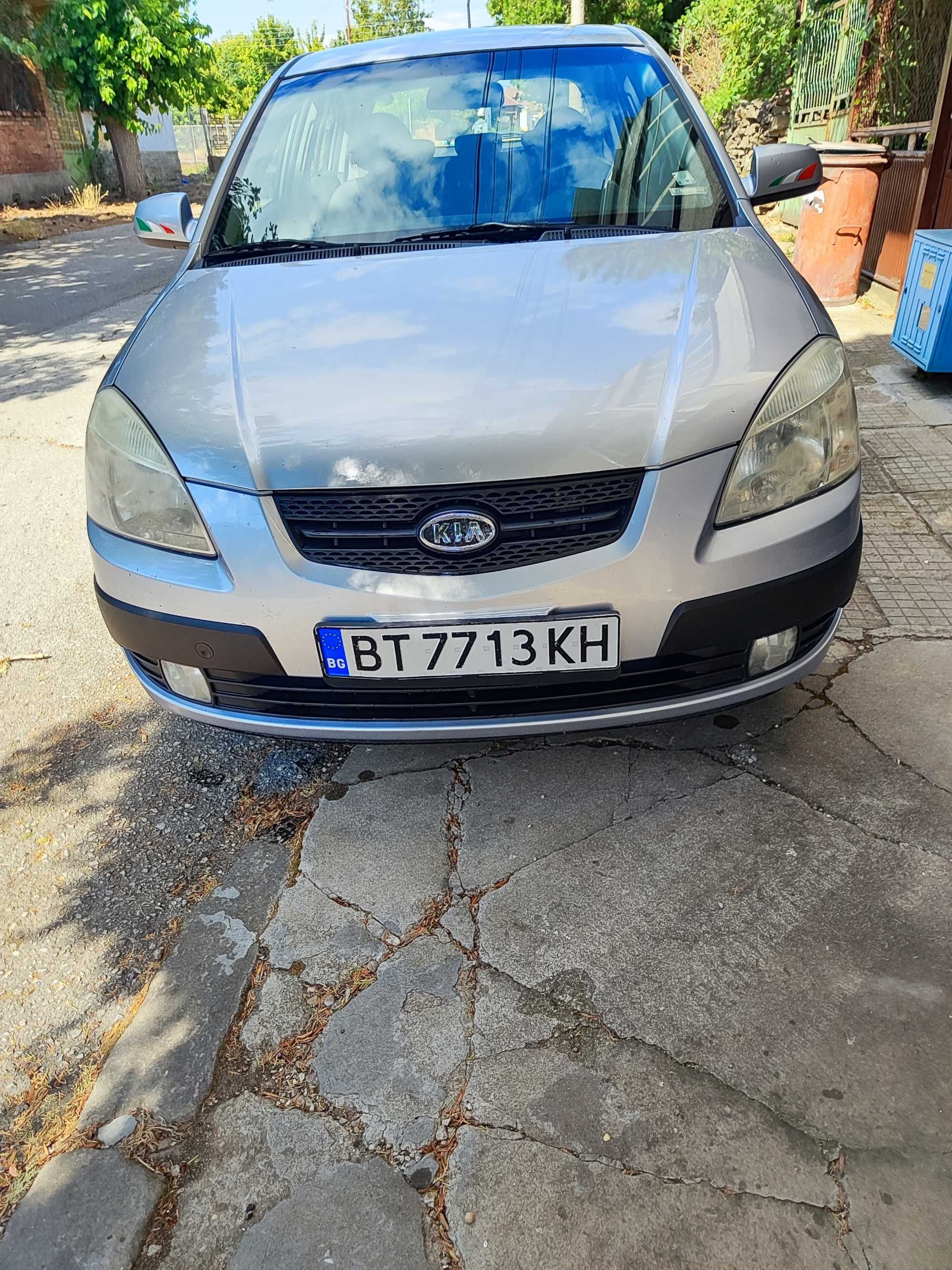 Продавам KIA RIO 1, 5CRDI