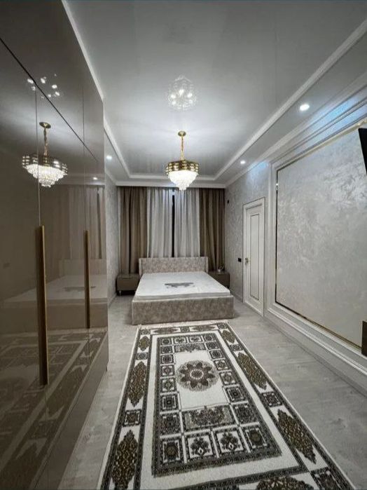 Квартира на целковской, продаю