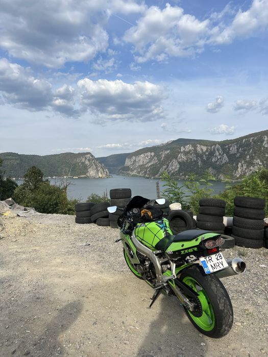 Kawasaki zx6r ninja anul 2000, carburatie