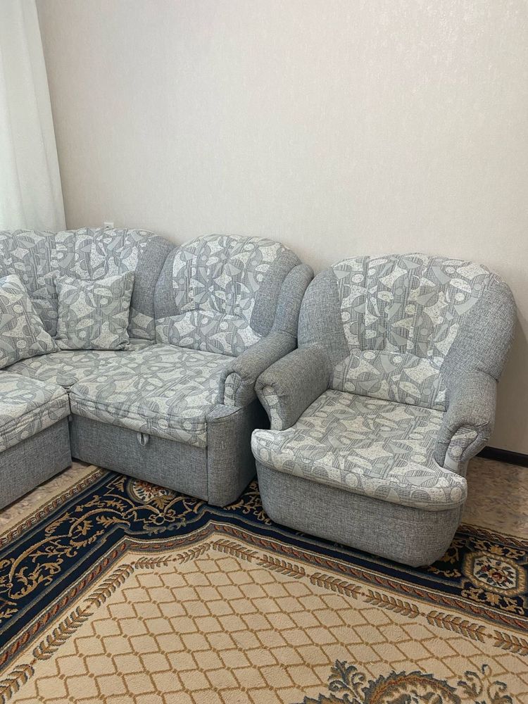 Продам мягкую мебель.