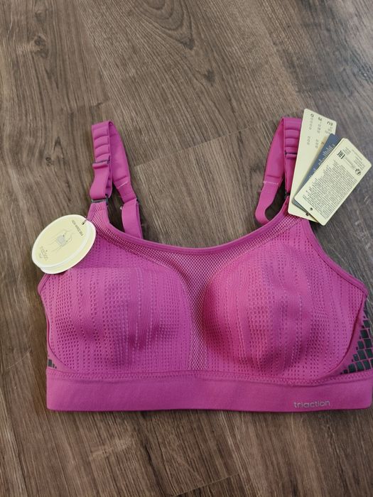 Bustiera/sutien sport Triumph 70 D