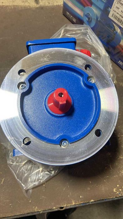 Электродвигатель АИР 132 S4  ( Цену и наличие уточнять у продавца )