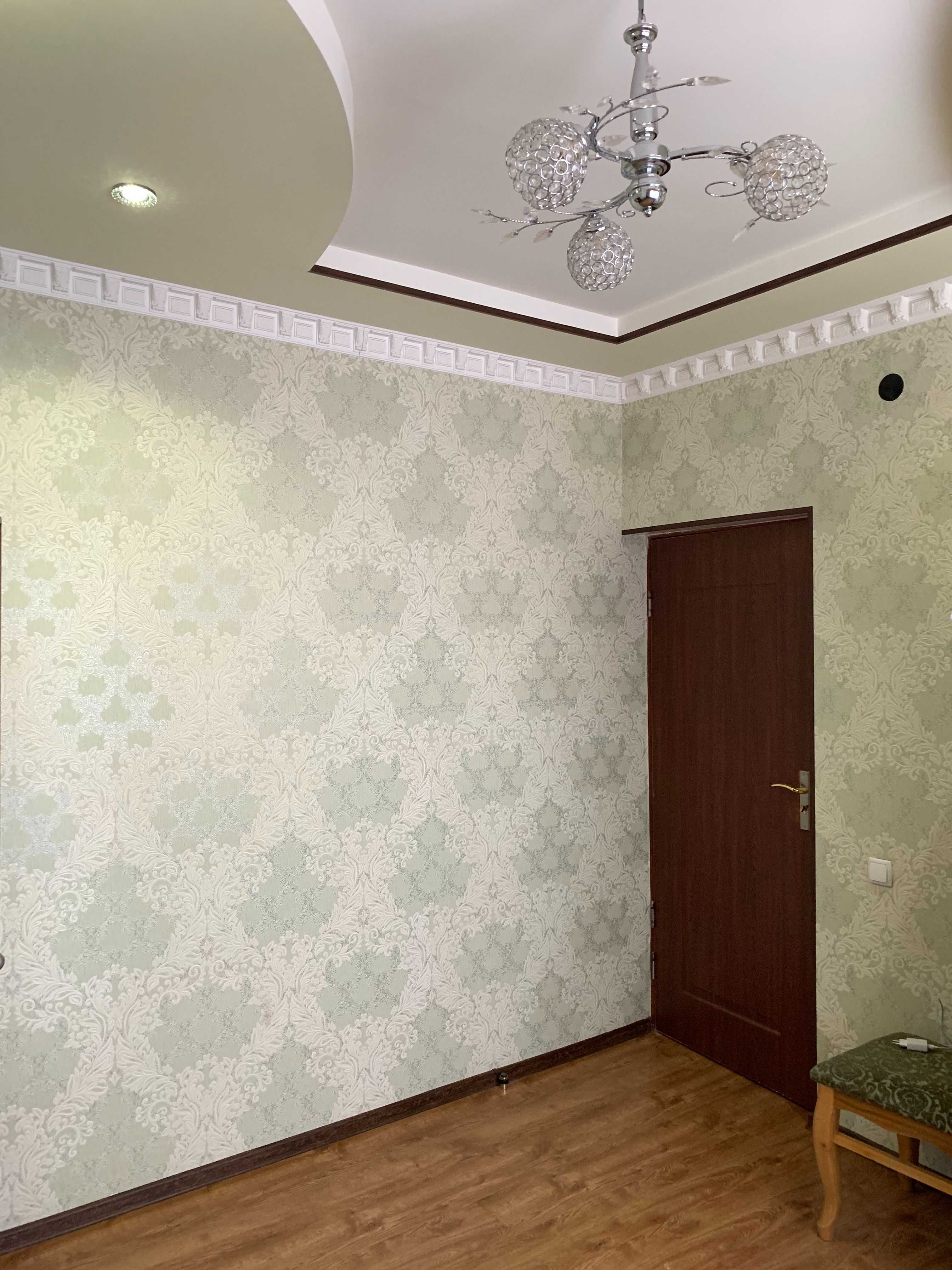 Продам СВОЮ квартиру на Урикзаре 2/3/4 кирпич 77 серия 2×6 балкон