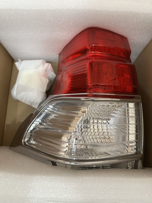 Задние фонари Toyota Land Cruiser Prado 150