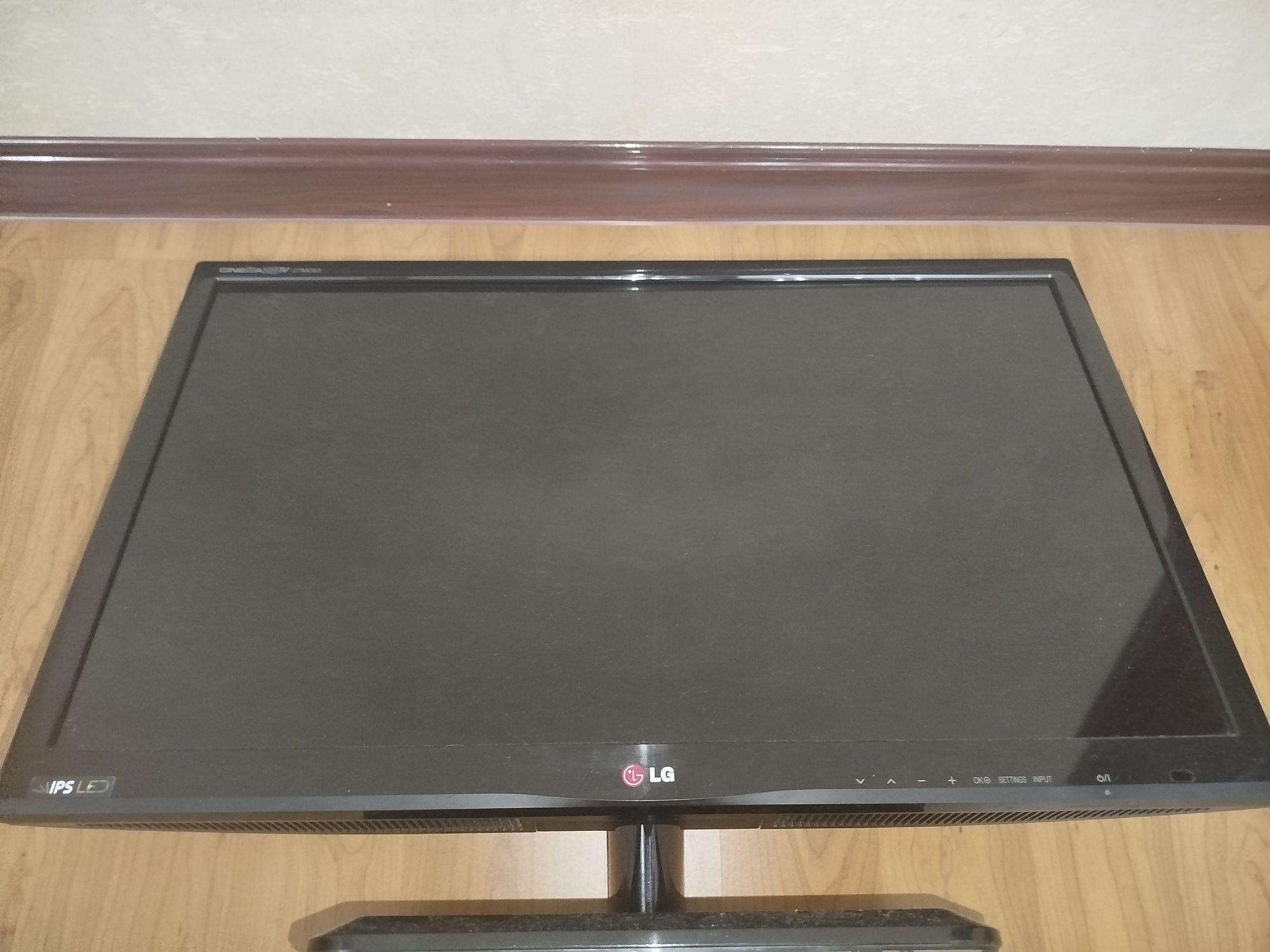 LG 3D IPS LED монитор 27MD53D