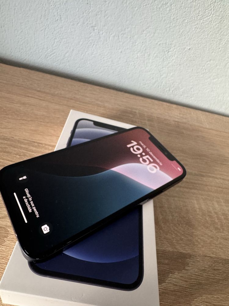 Iphone 12 , 128 GB