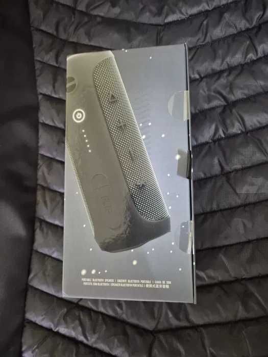 Boxa portabila JBL Flip Essential 2