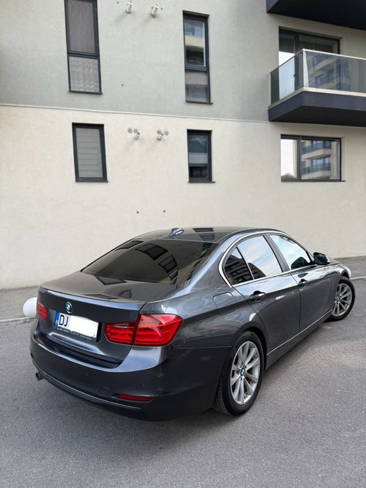 BMW Seria 3 F30 320D 184 CP AUTOMAT Proprietar