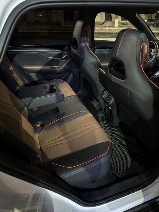 Byd chempion gibrit sotiladi