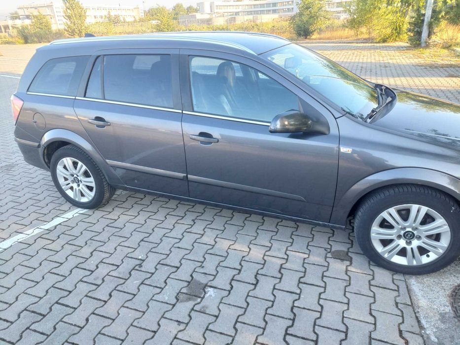 Opel Astra H // 1.7 CDTI // 2009