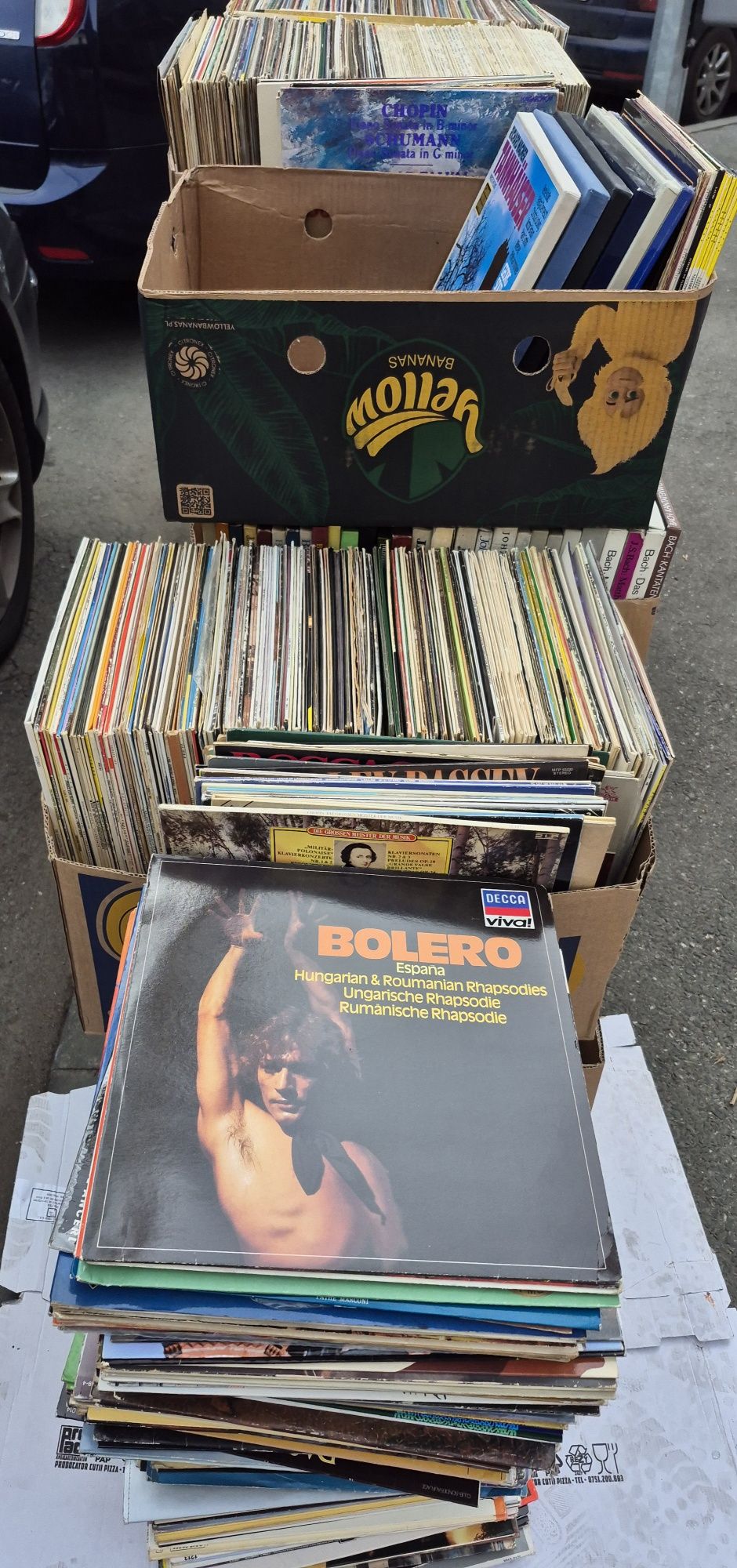 Vând Lot 600LP Discuri Vinil colectie cu muzica mixta 

-