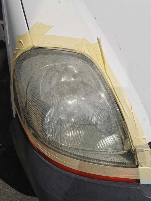 Reconditionare faruri la domiciliu