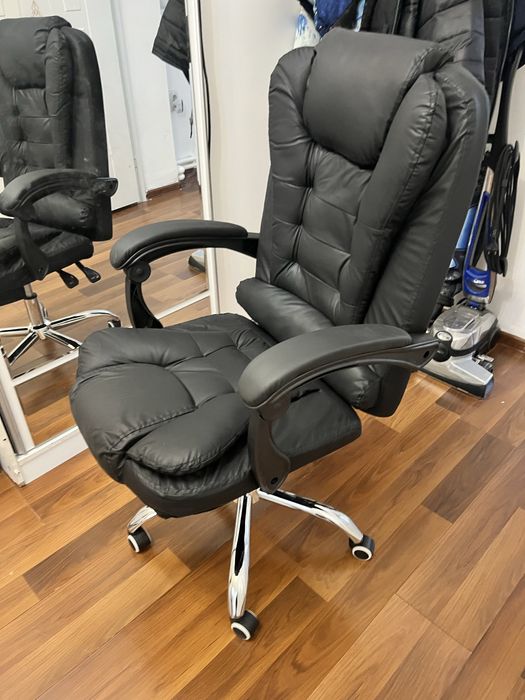 Офисное кресло новое