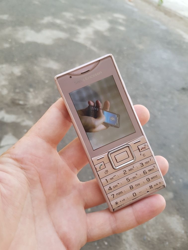 Sony ericsson j10 sotladi