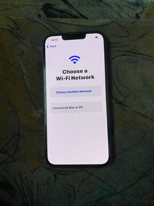 Iphone 13 ……………….