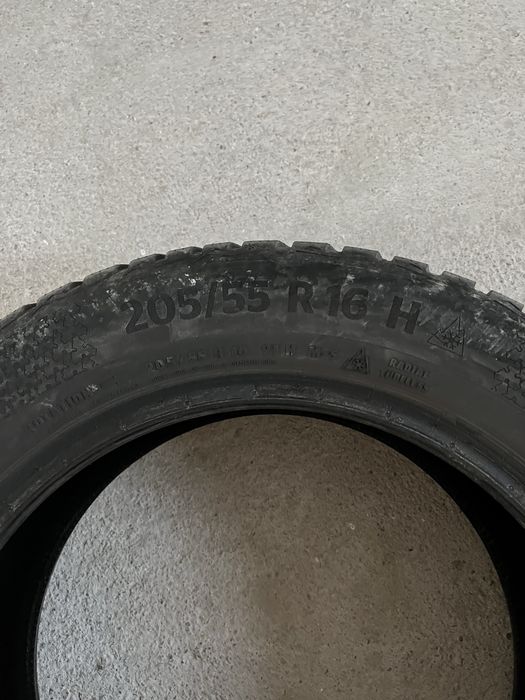 Vand 2 anvelope iarna !