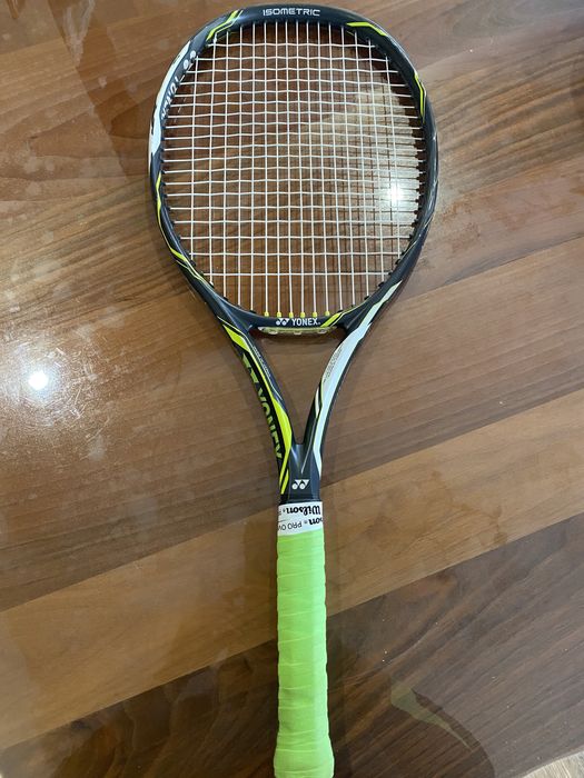 Тенис ракета Yonex