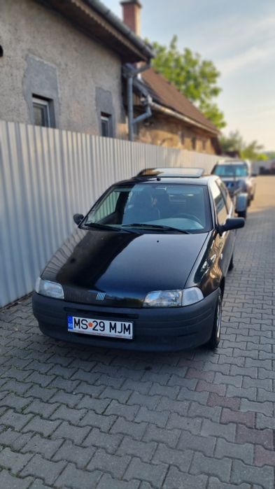 Vând Fiat Punto s
