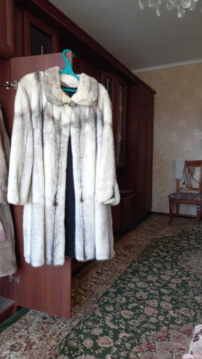 2 разные Шубы в хорошем состояний