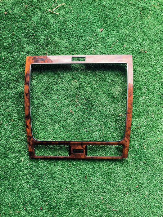 RNS 810 лайсна за навигацияи+тъч скрйн за Volkswagen phaeton