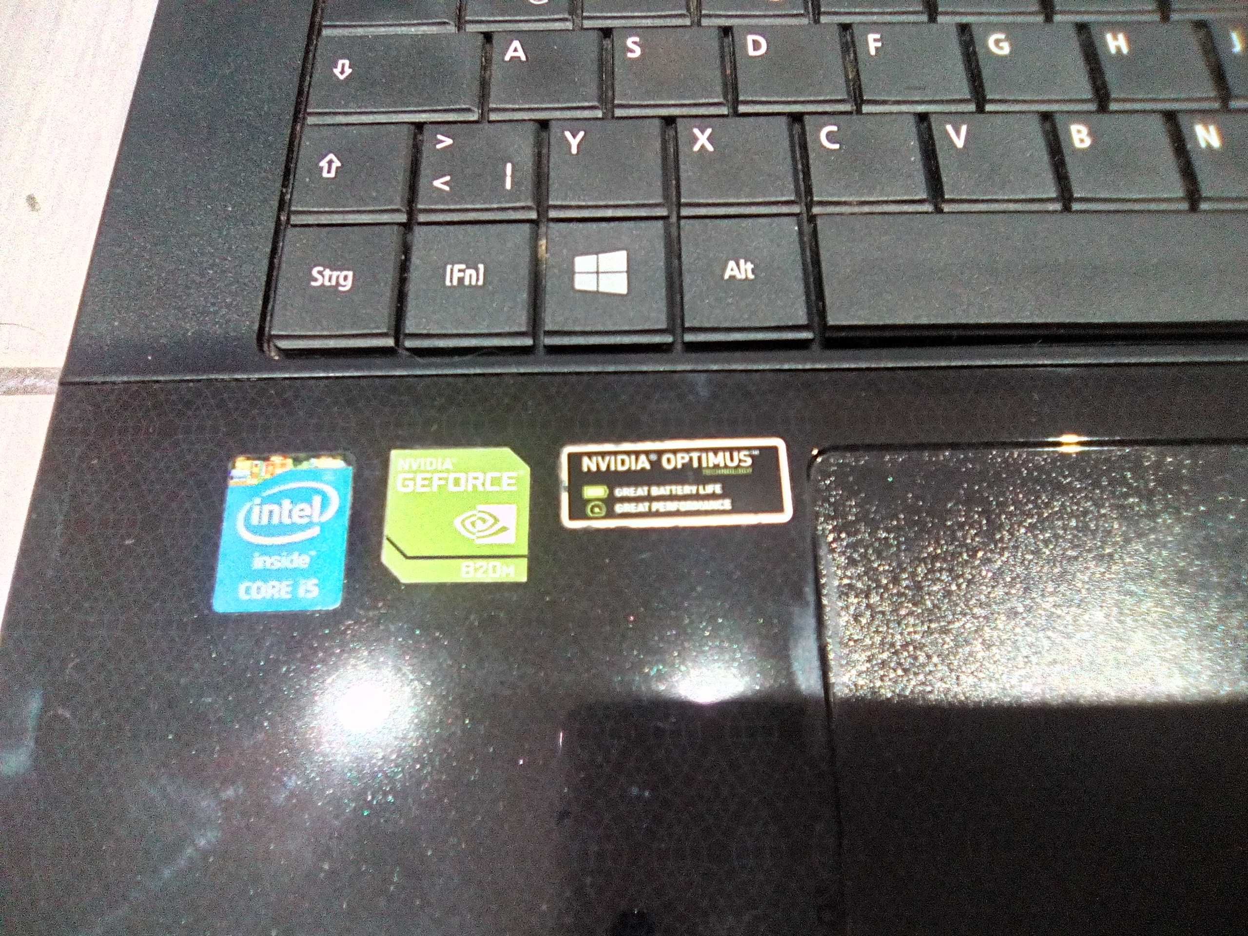 Лаптоп ACER ASPIRE E1-772G - 2 ядра , 4 логически процесора