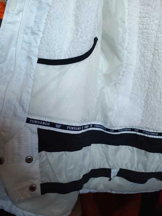 Geaca iarna/schi Fundango alba, marime L, foarte claduroasa