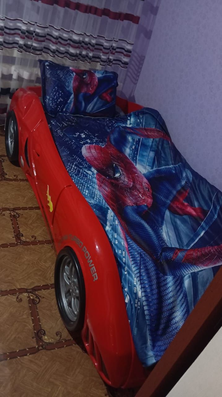 Продам кровать .