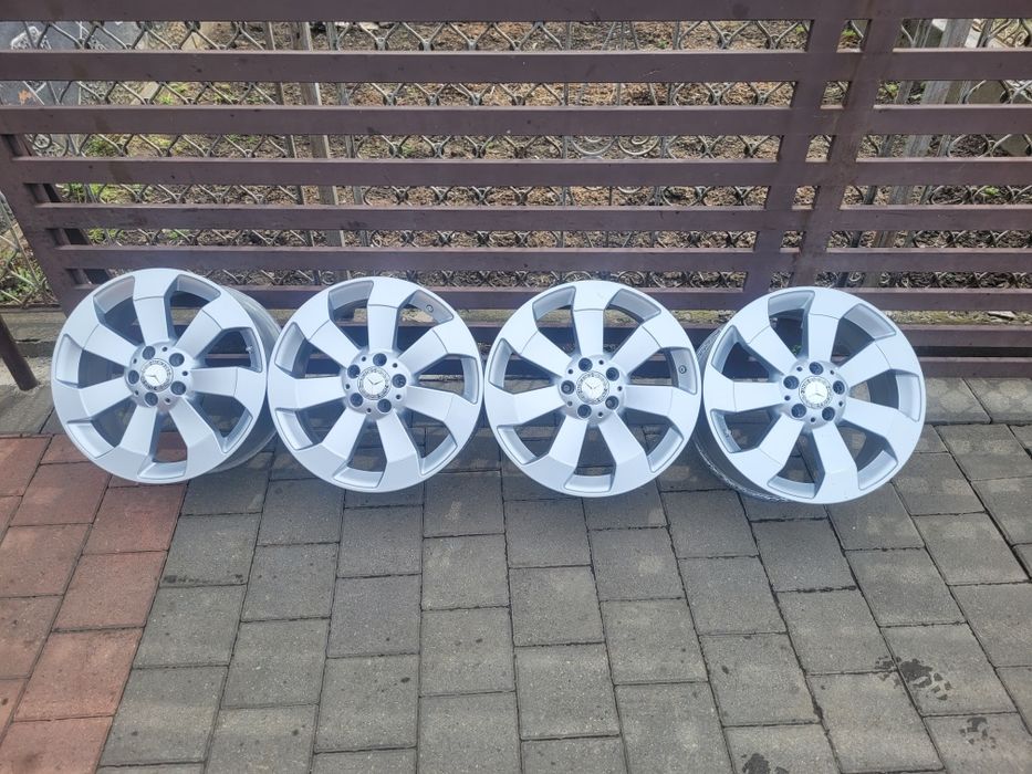 Jante originale ML r18