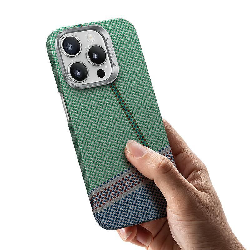 Кейс benks etui passiongreen kevlar 600d за iphone 16 pro max