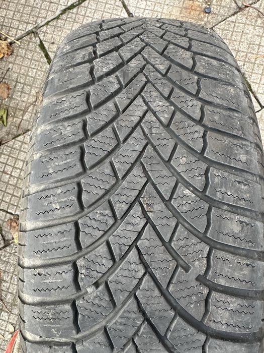 205/55/16 Bridgestone Blizzak LM005