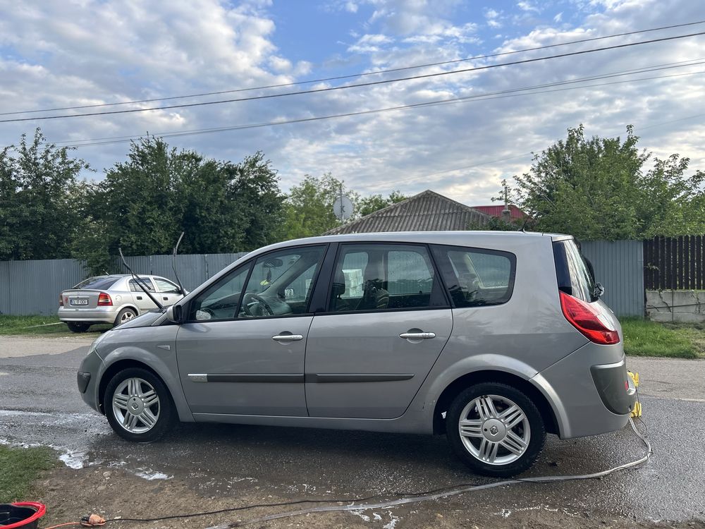 Renault Scenic Grand