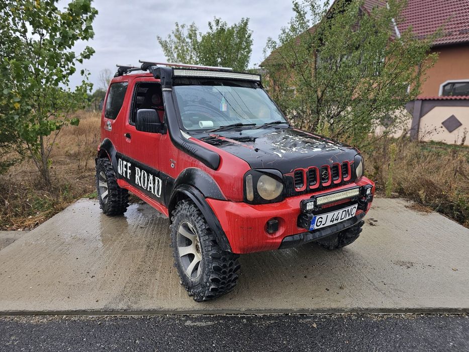 Suzuki Jimny pregătit de OFFROAD