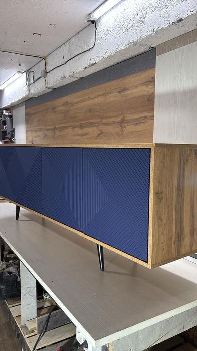 Тумба под телевизор/ ТВ тумба